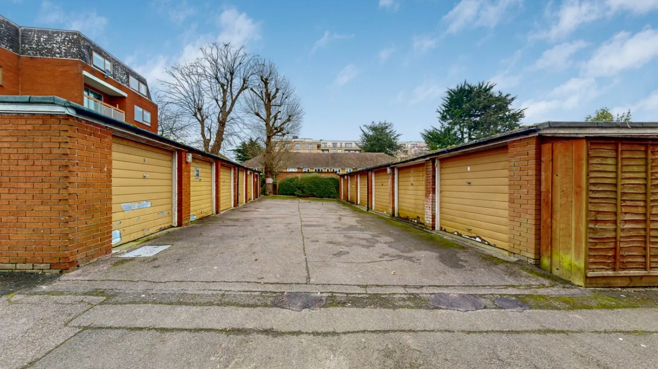 London Road, Stanmore, HA7, photo 9
