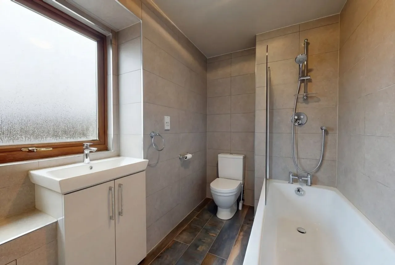 London Road, Stanmore, HA7, photo 7