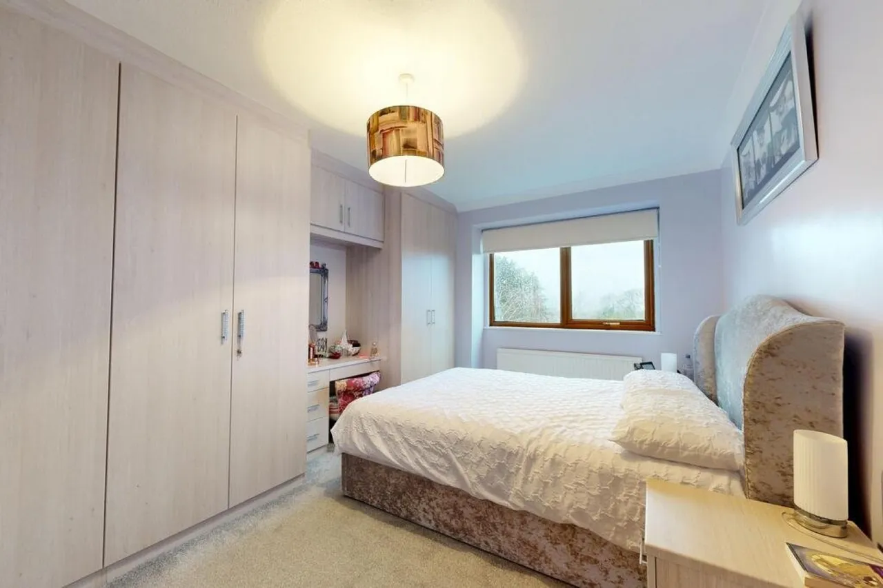 London Road, Stanmore, HA7, photo 4