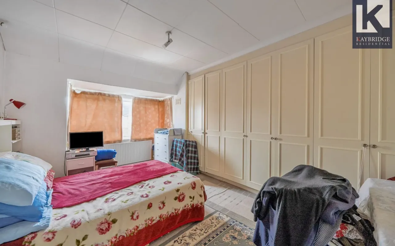 Temple Road, Epsom, KT19, photo 11