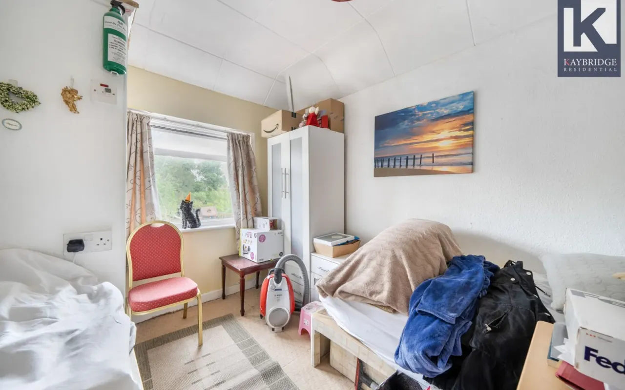 Temple Road, Epsom, KT19, photo 13