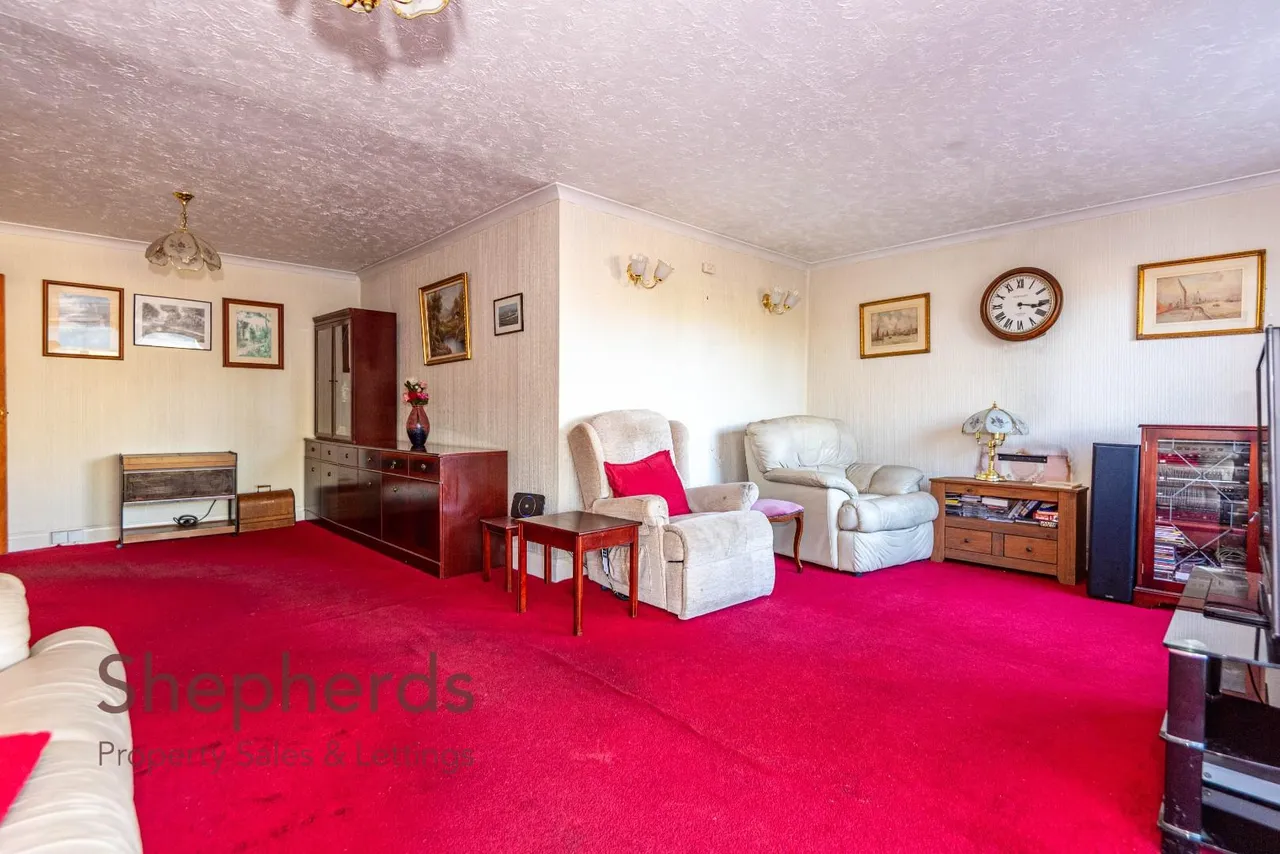 Ware Road, Hoddesdon, EN11, photo 5