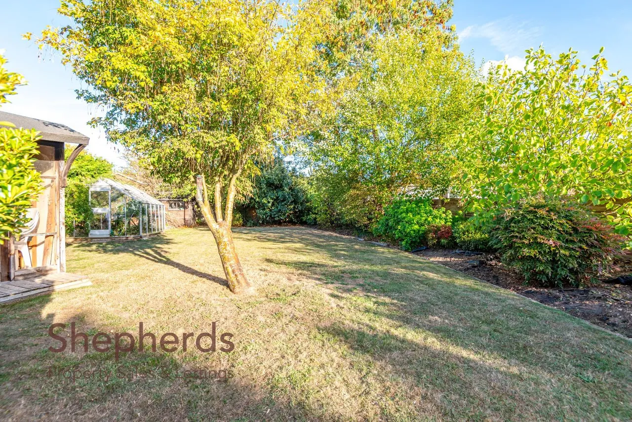 Ware Road, Hoddesdon, EN11, photo 22
