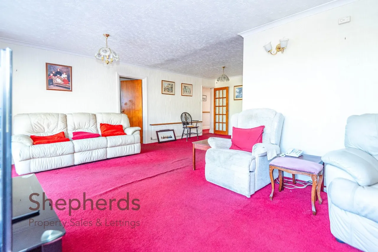 Ware Road, Hoddesdon, EN11, photo 6