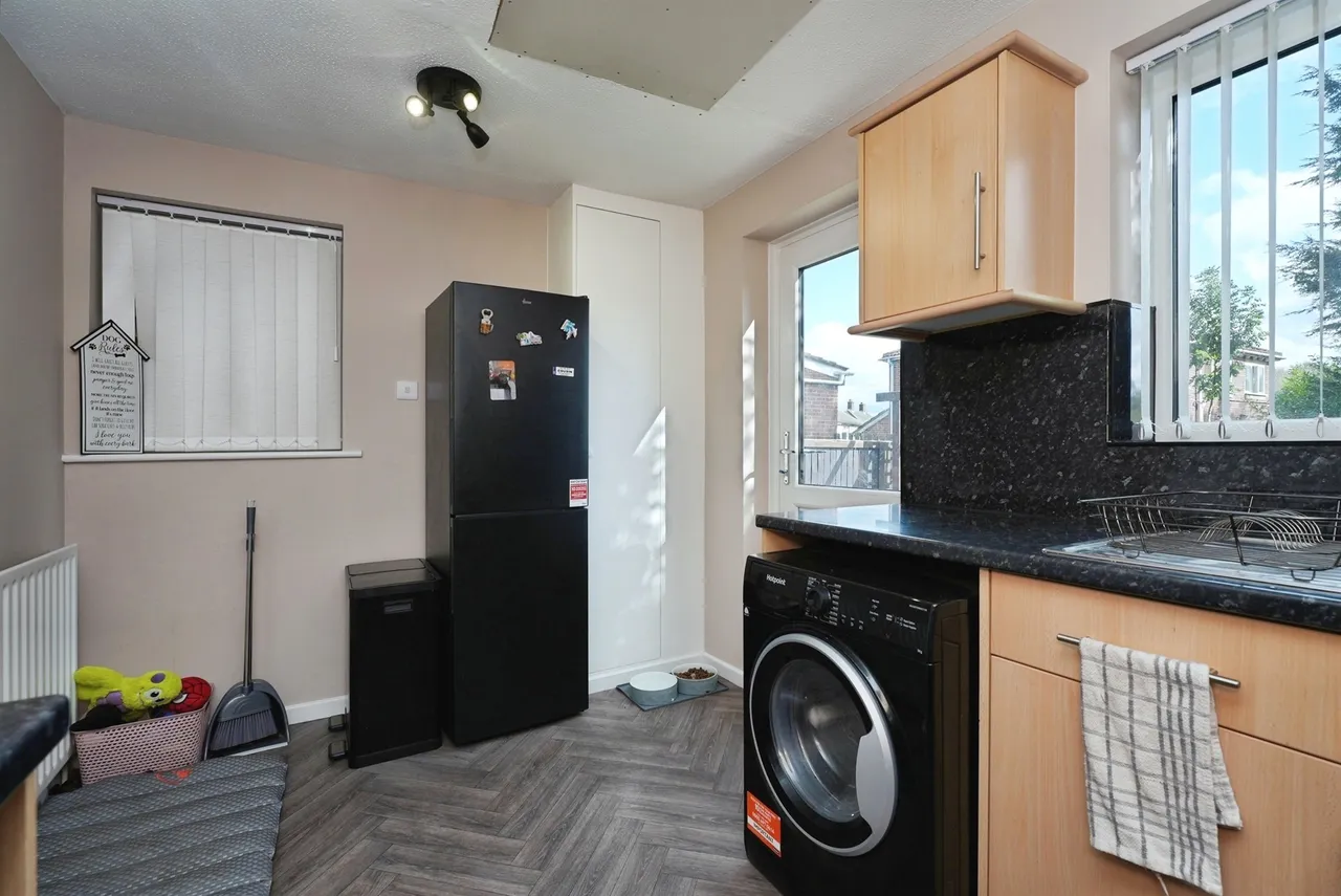 Loweswater Avenue, Bradford, BD6, photo 5