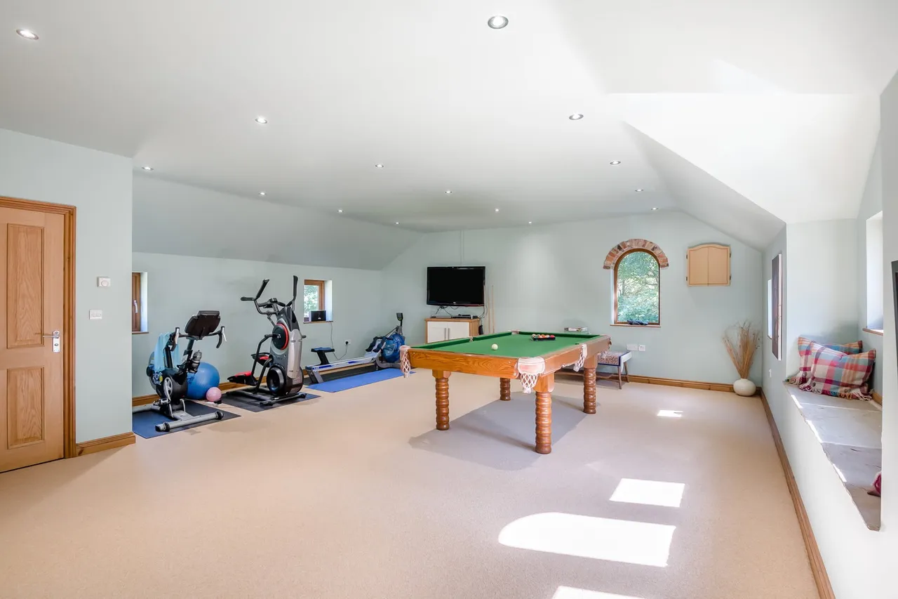 Pell Lane, Wooldale, HD9, photo 25