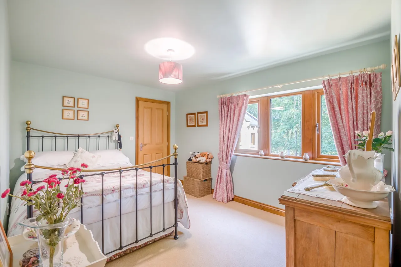 Pell Lane, Wooldale, HD9, photo 35
