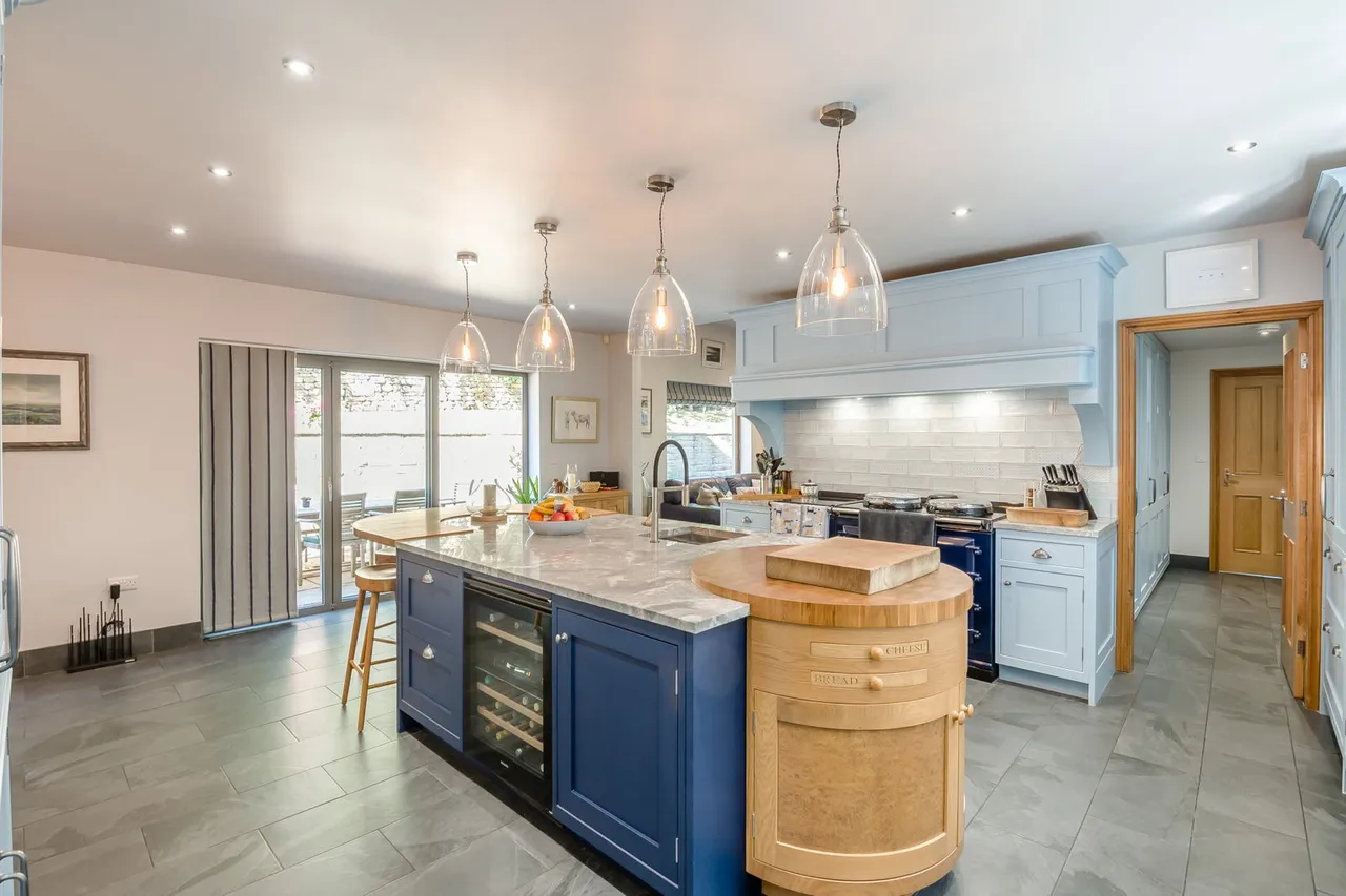 Pell Lane, Wooldale, HD9, photo 6