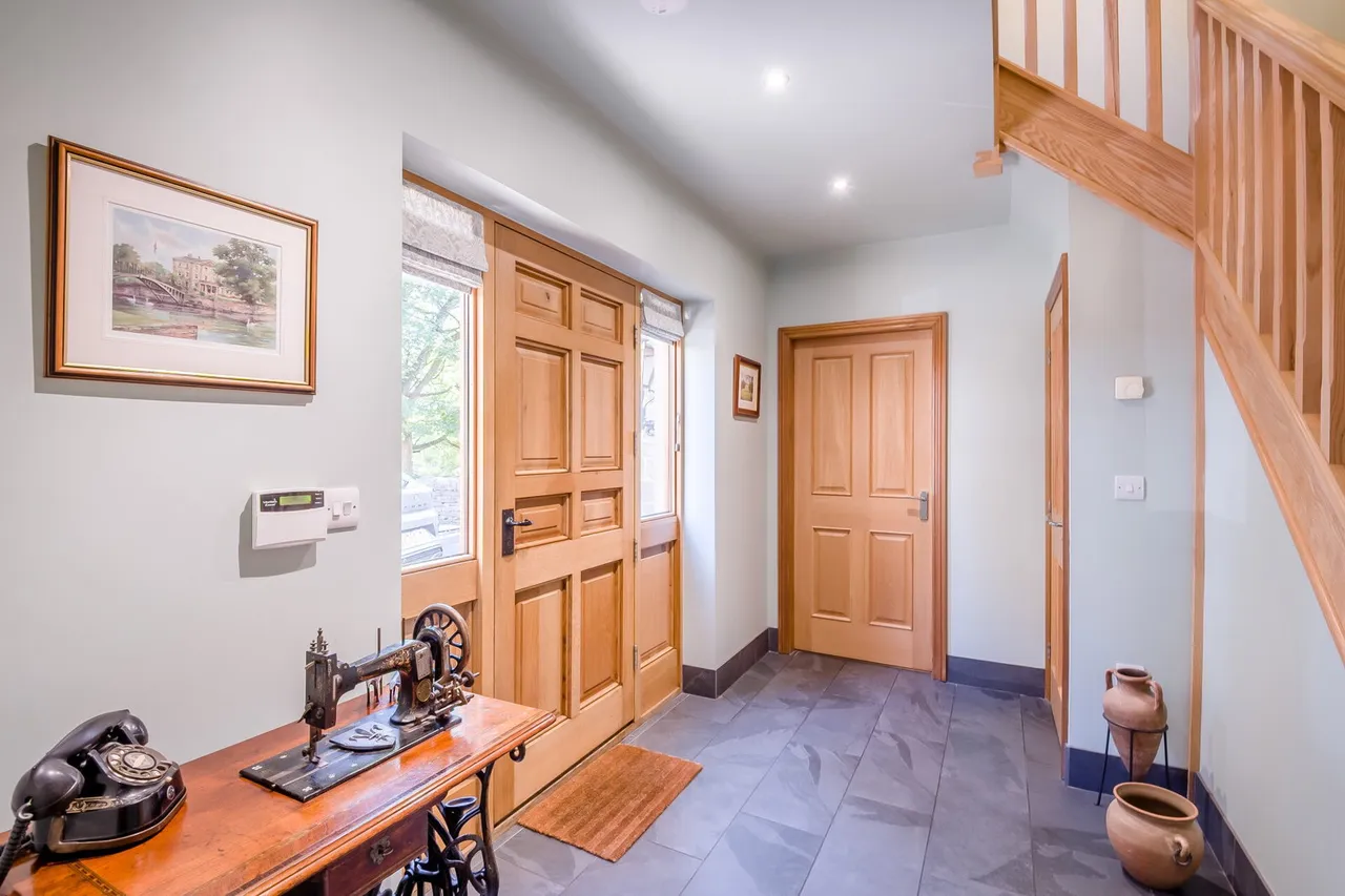 Pell Lane, Wooldale, HD9, photo 5