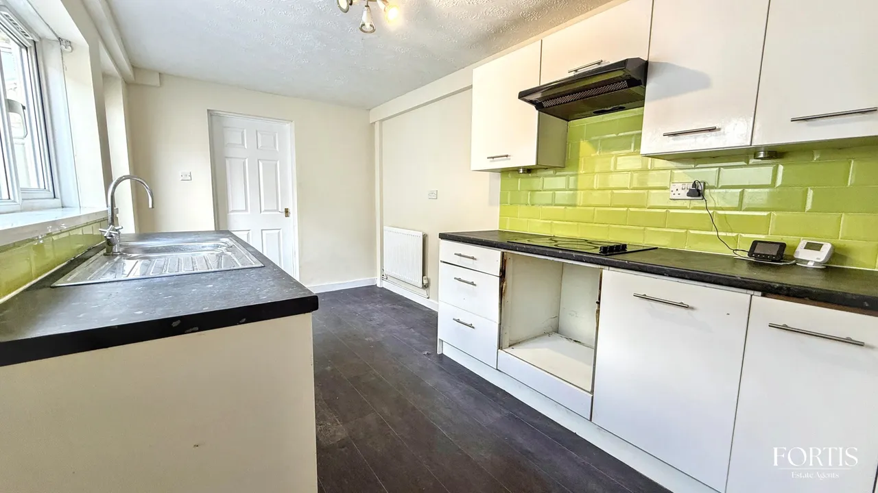 Witham Street, Newport, NP19, photo 5