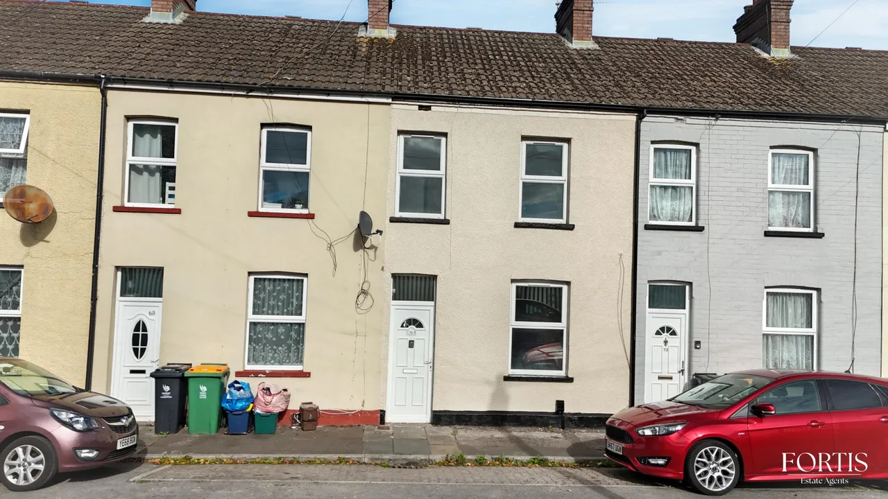 3 bed house for sale, Witham Street, Newport, NP19