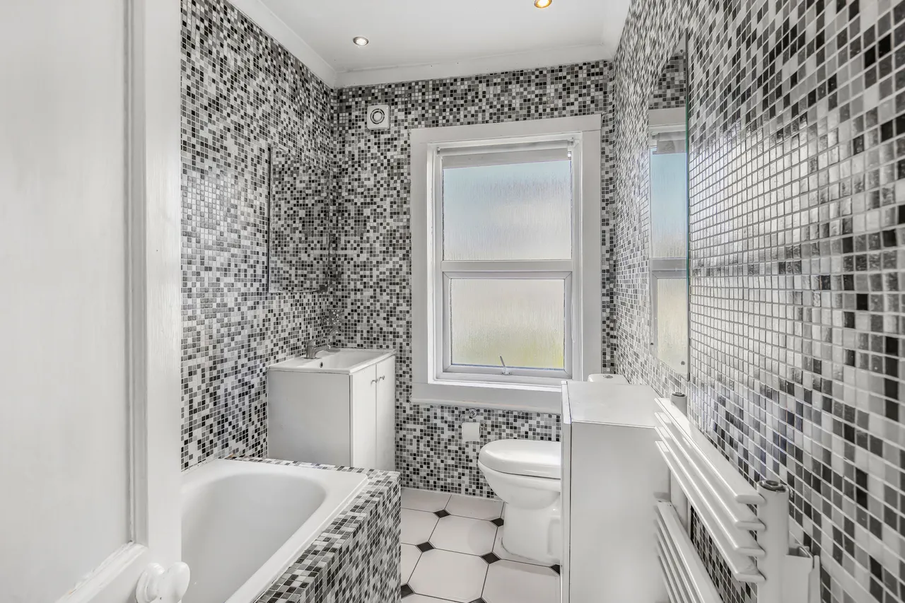 58 Dunbar Road, London, photo 6