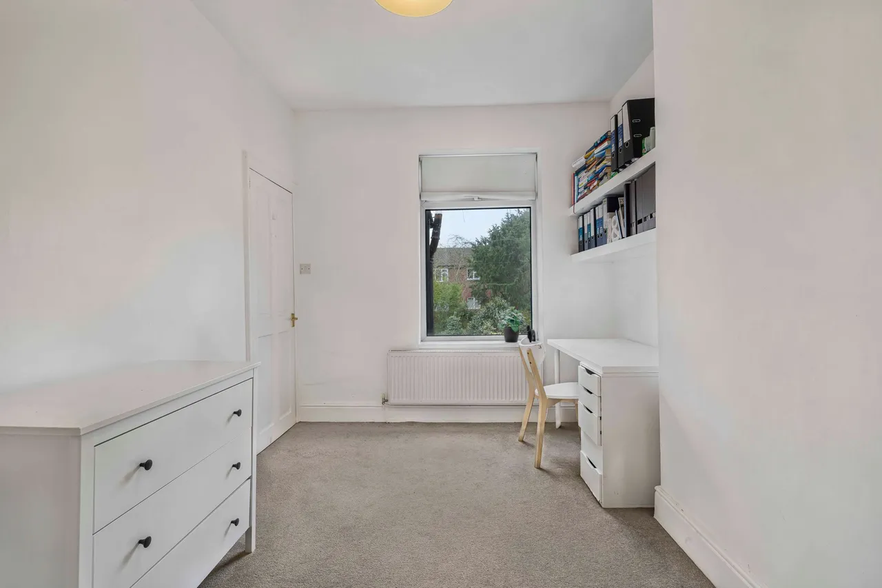 Cedar Road, Hale, WA15, photo 10