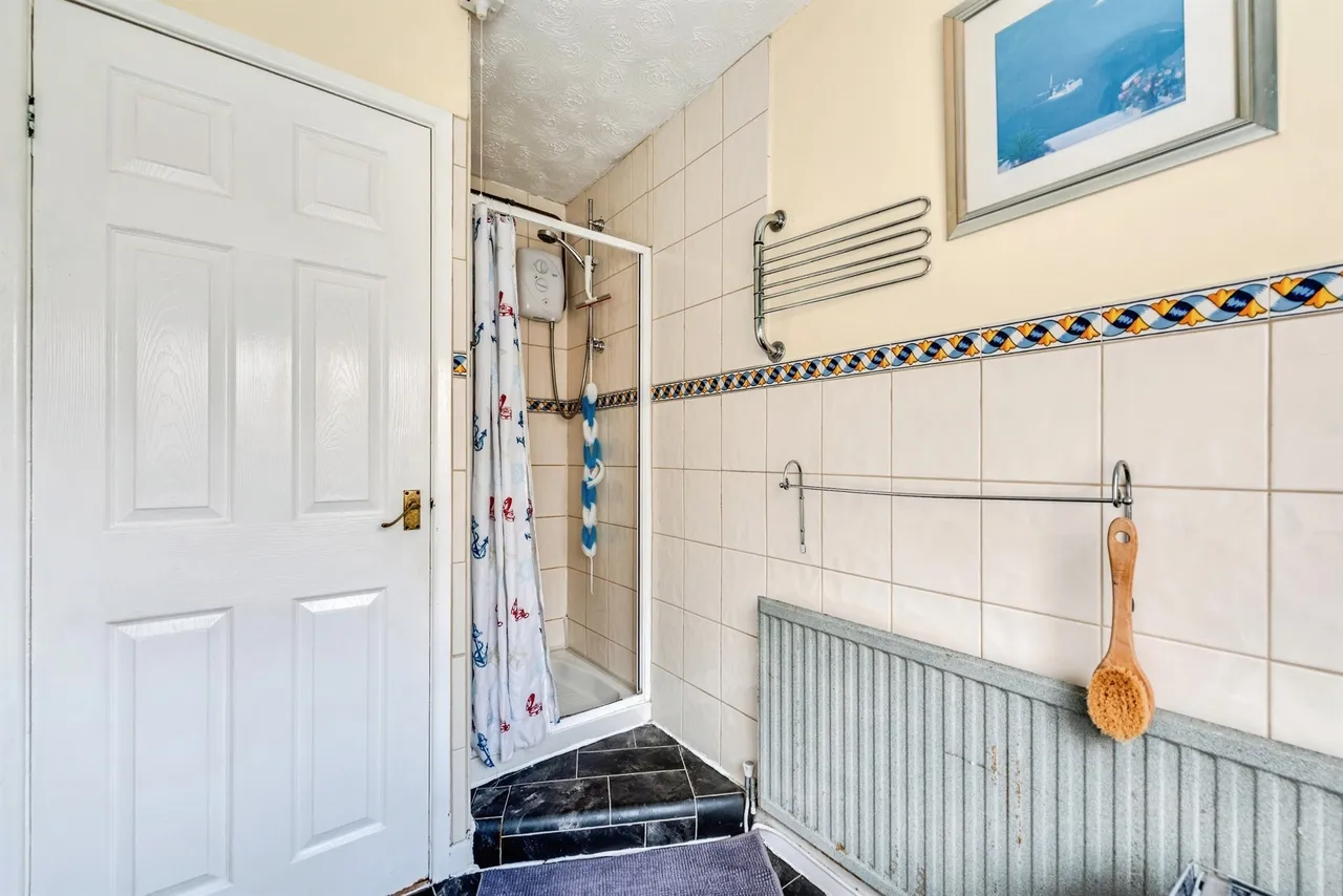 Marlborough Street, Swindon, SN1, photo 14