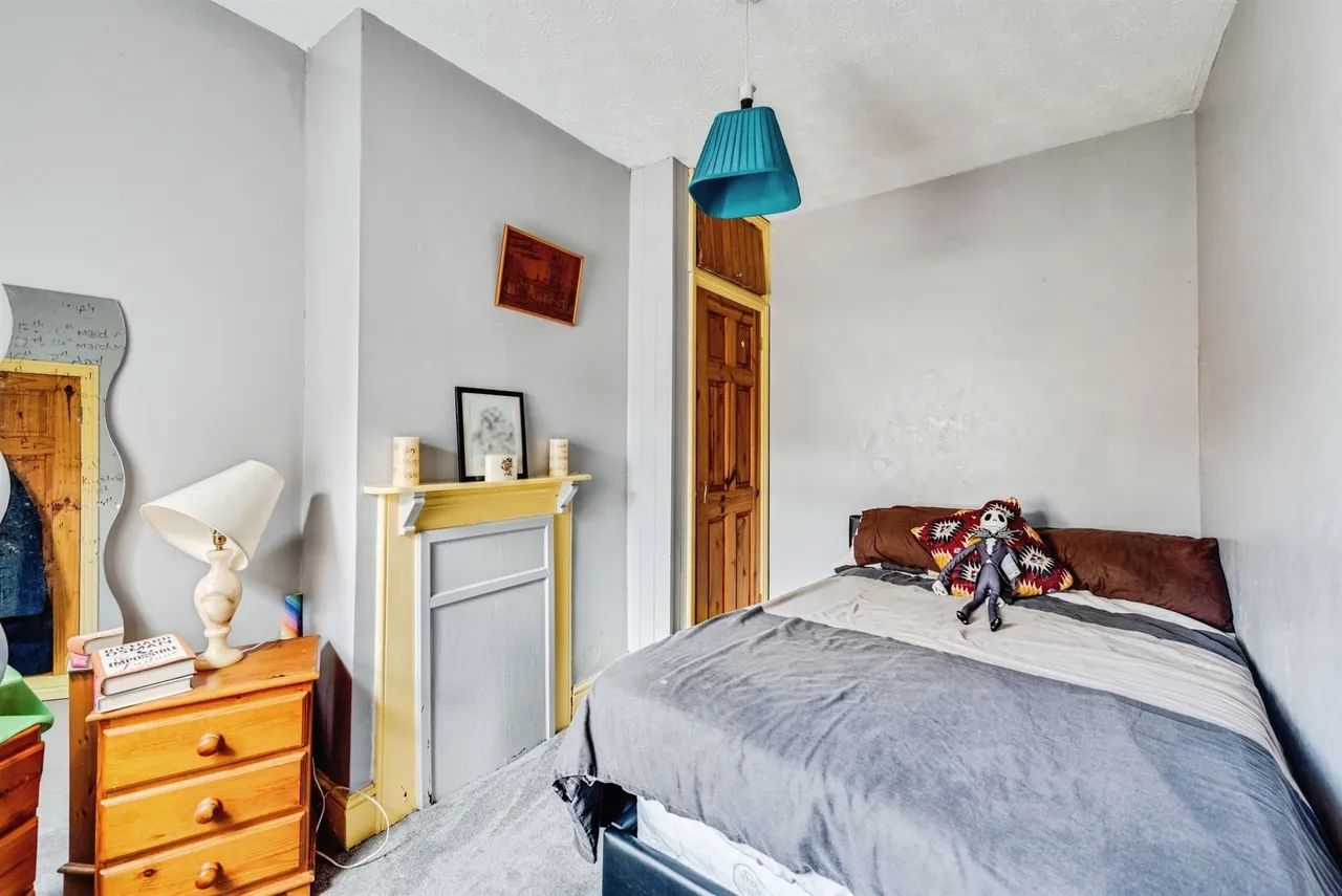 Marlborough Street, Swindon, SN1, photo 10