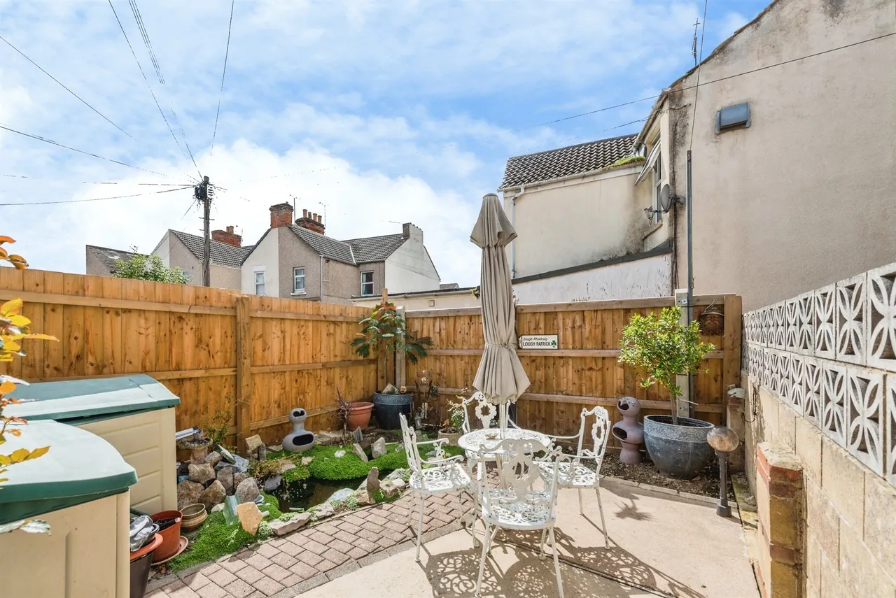Marlborough Street, Swindon, SN1, photo 16