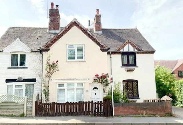 3 bed house for sale — High Street, Dosthill, Tamworth, Staffordshire, B77
