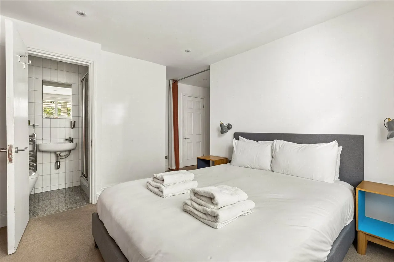 City Road, London, EC1V, photo 11