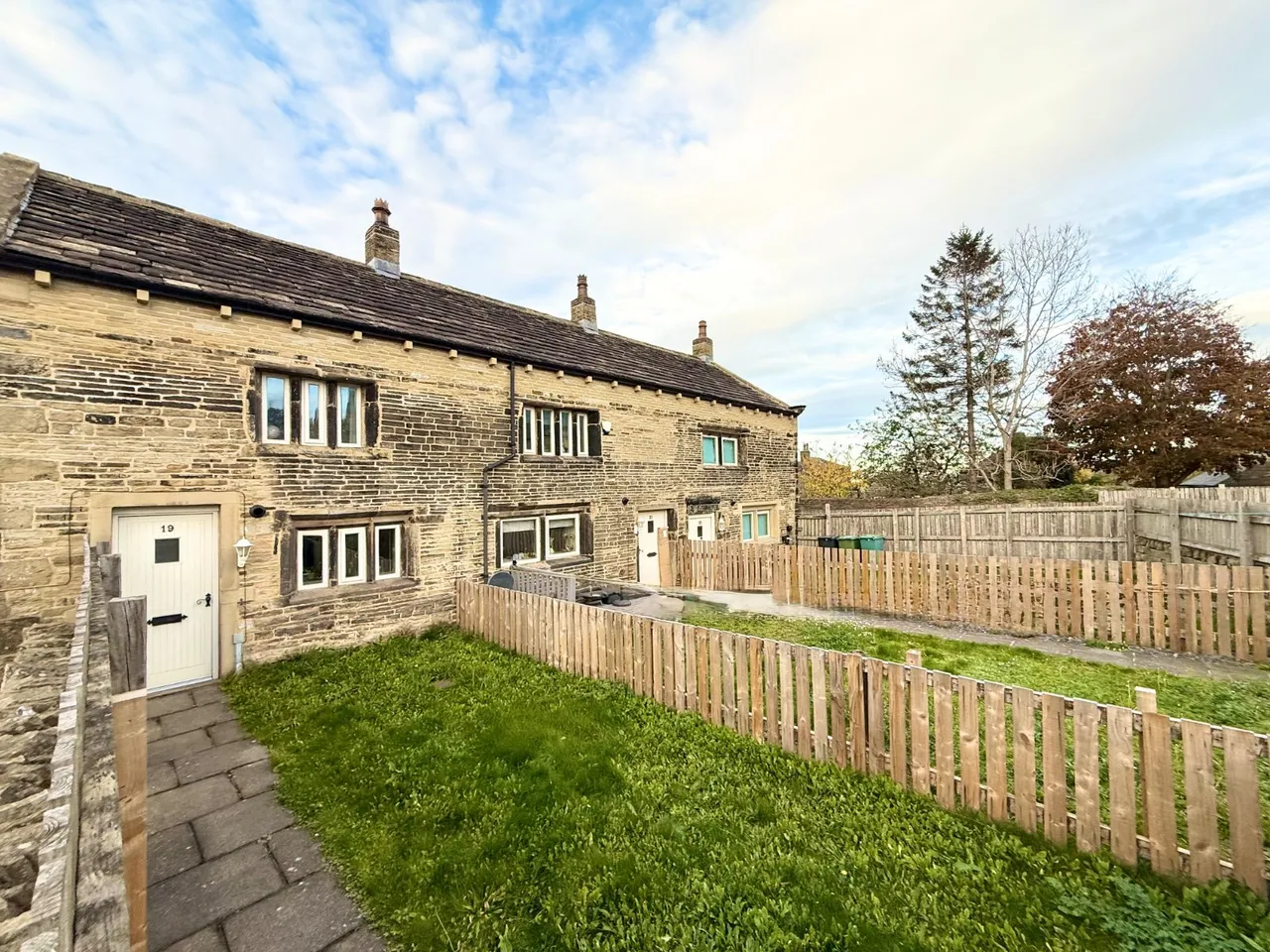Towngate Fold, Meltham, HD9, photo 4