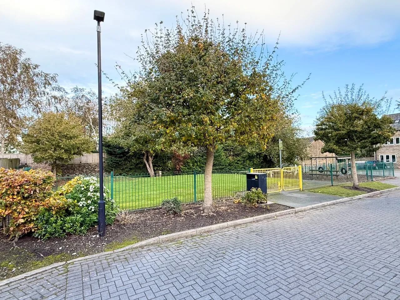 Towngate Fold, Meltham, HD9, photo 6