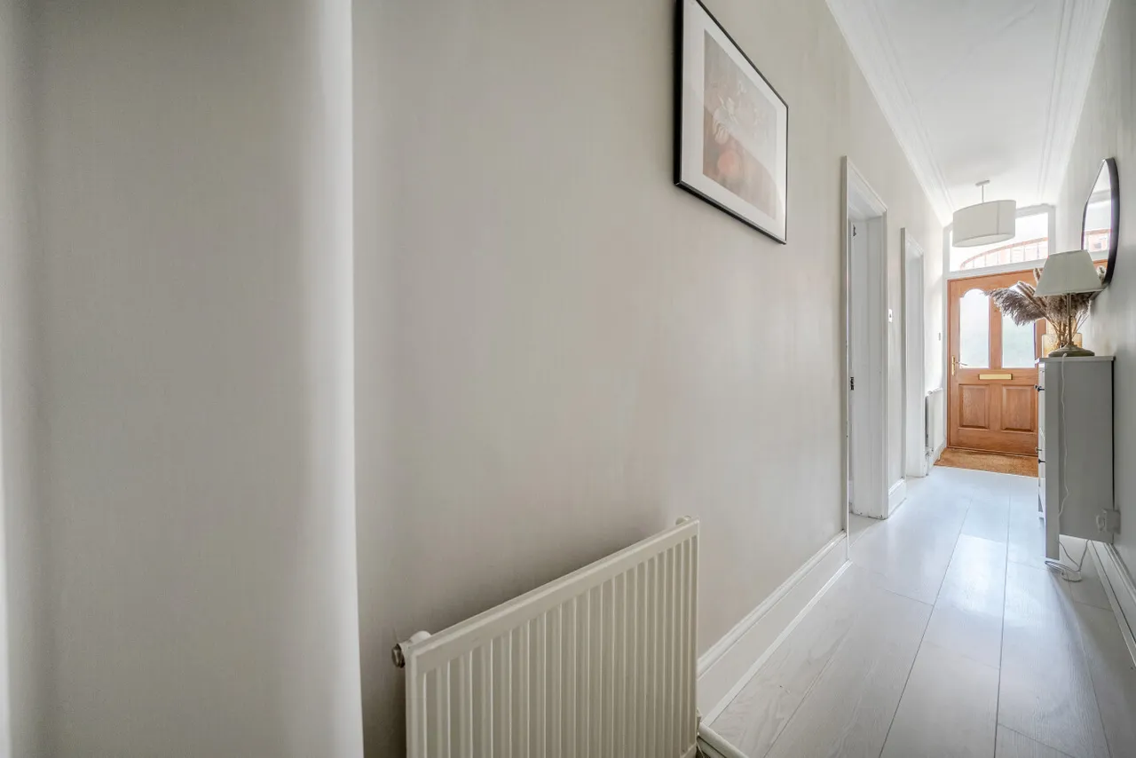 Kingston Road, Raynes Park, London, SW20, photo 10