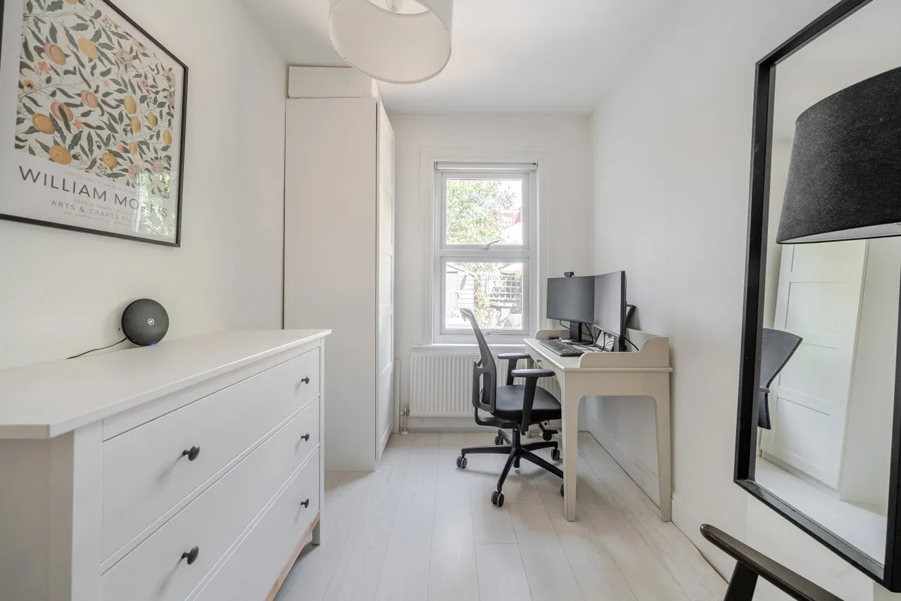 Kingston Road, Raynes Park, London, SW20, photo 8