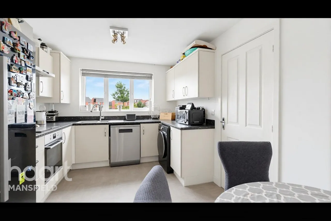 Bluebell Wood Lane, Mansfield, NG21, photo 3