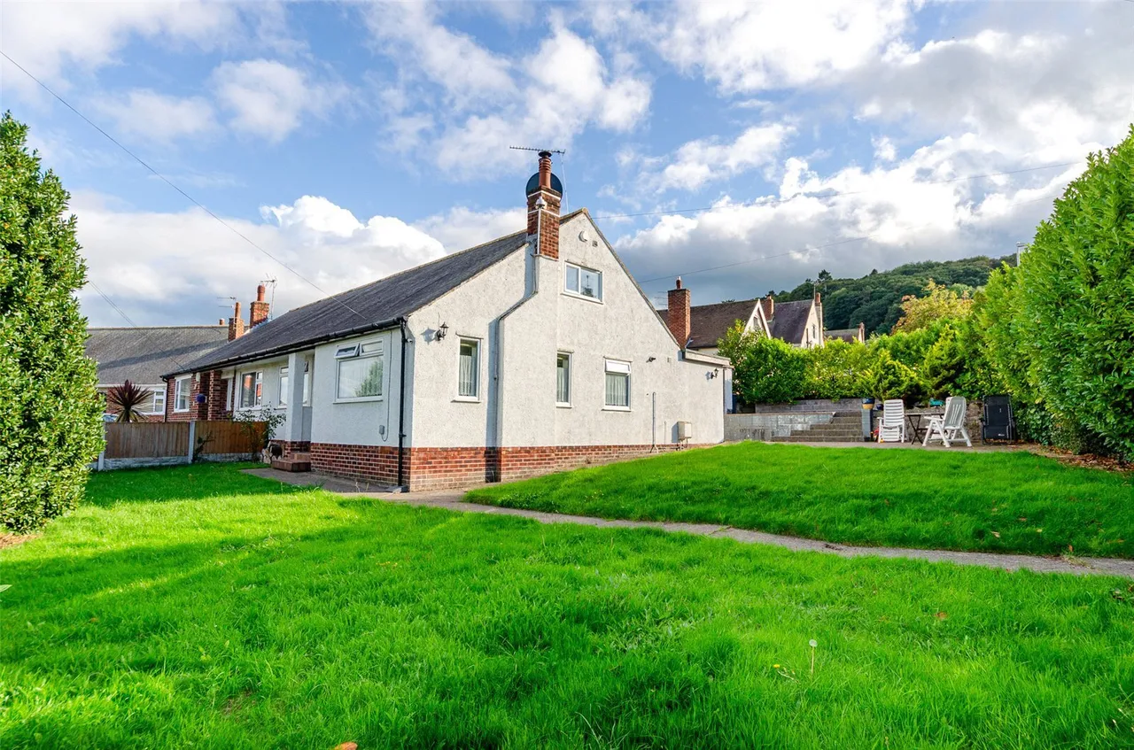 3 bed house for sale, Gregory Avenue, Colwyn Bay, LL29
