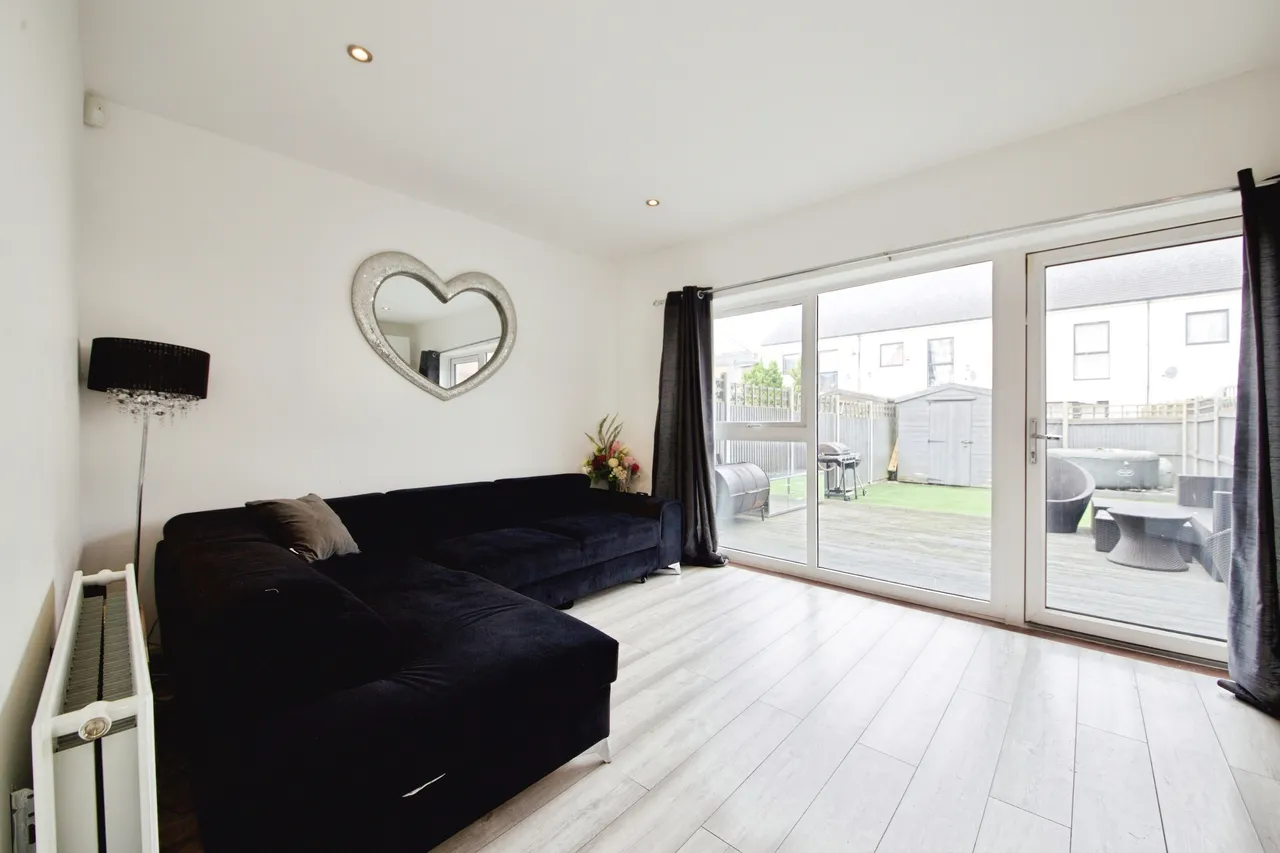 Morgan Crescent, Dagenham, photo 9
