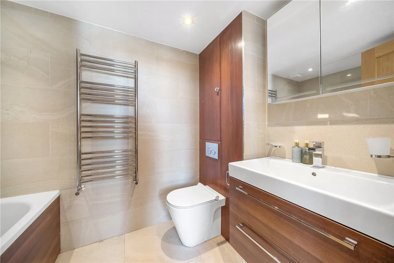 Regents Park Road, London, NW1, photo 12