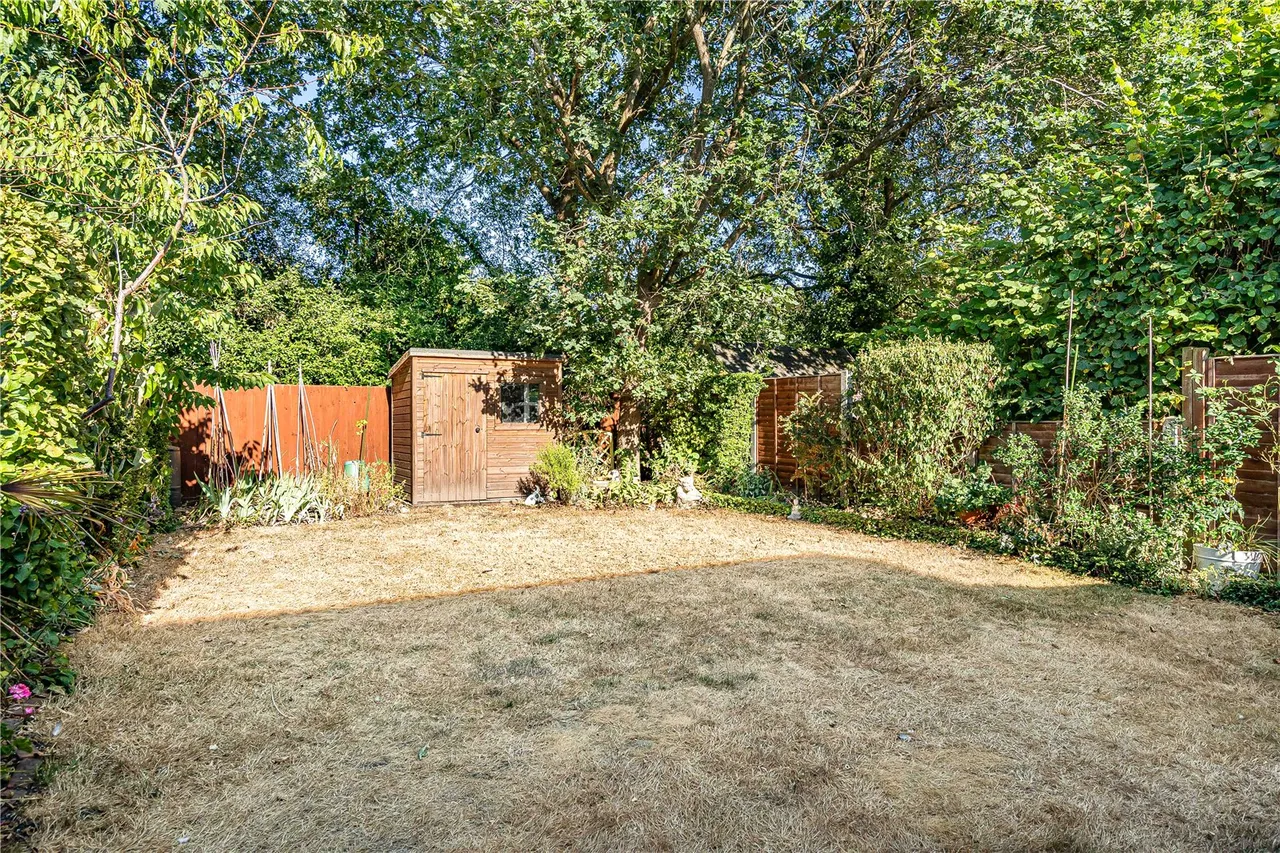 Lincoln Close, Ash Vale, GU12, photo 10