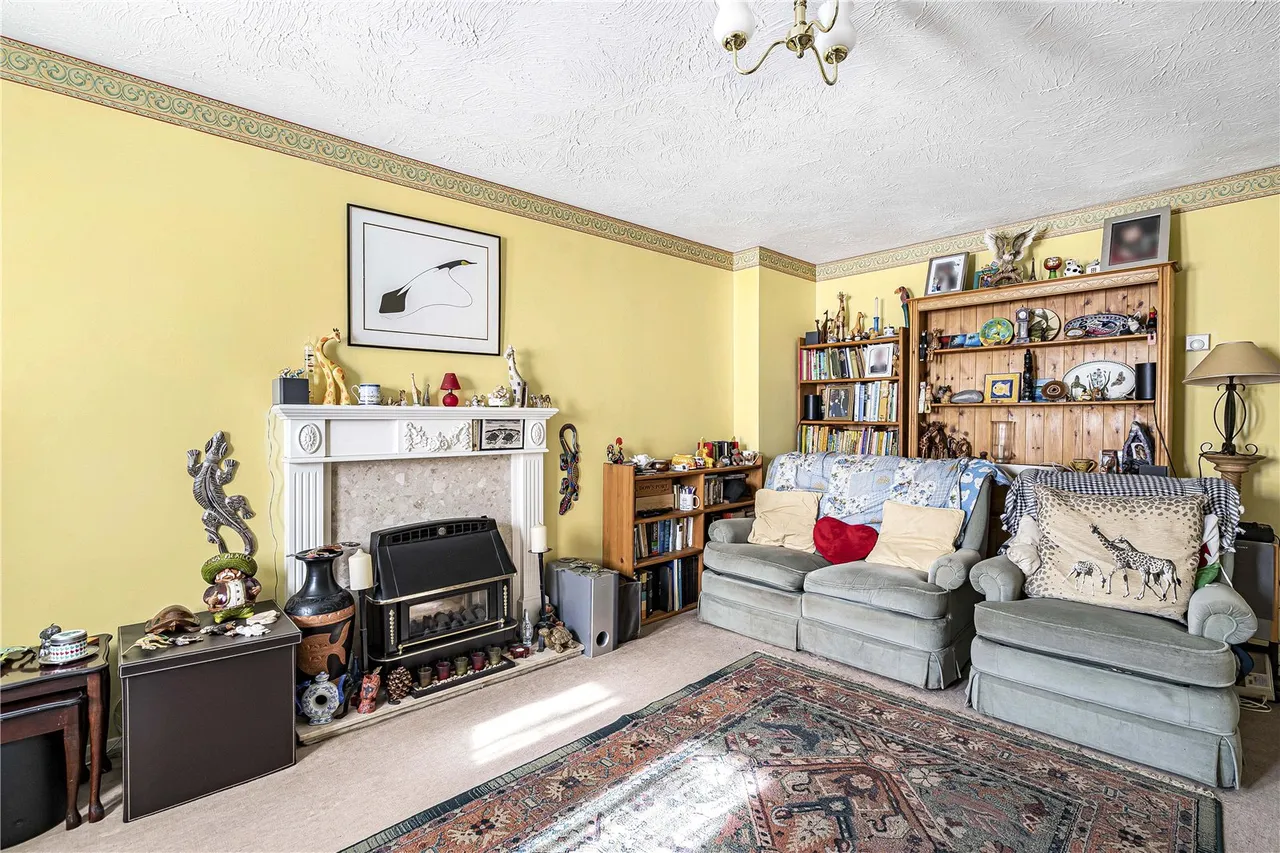 Lincoln Close, Ash Vale, GU12, photo 13