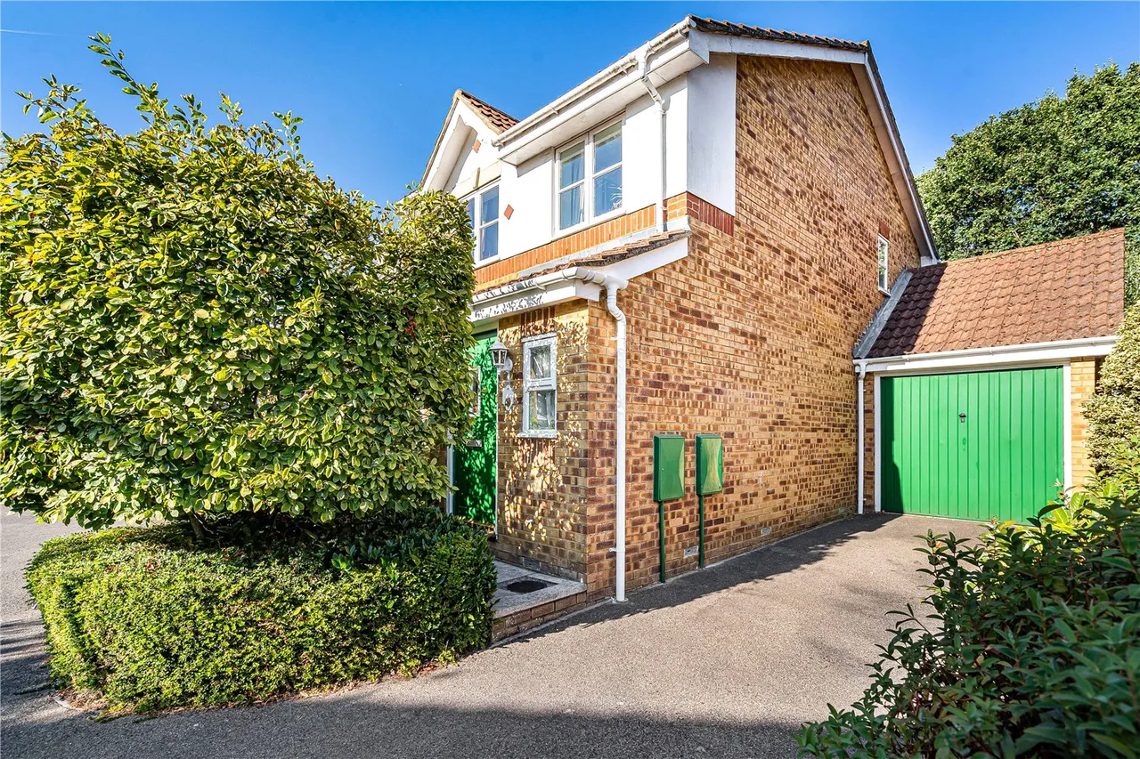 Lincoln Close, Ash Vale, GU12, photo 22