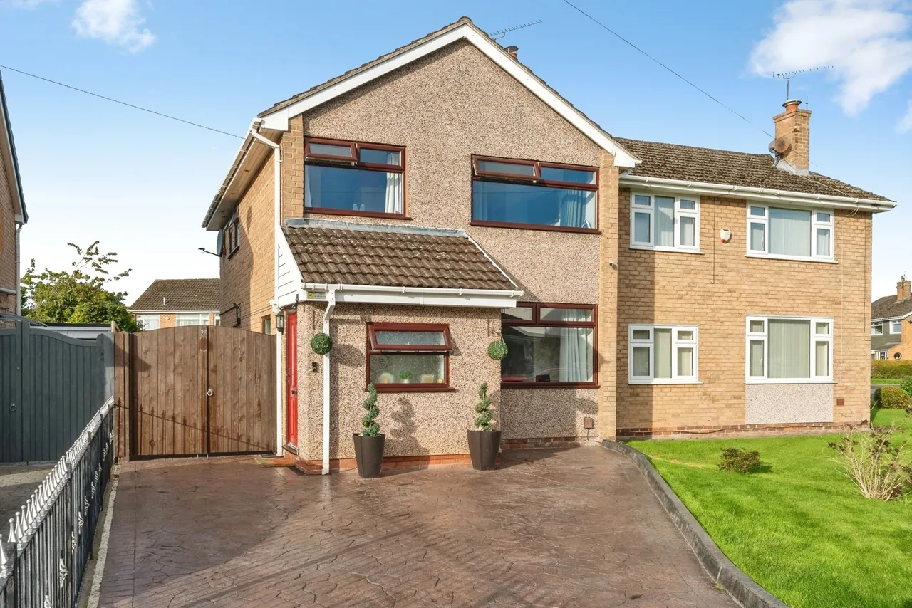 3 bed house for sale, Adam Avenue, Great Sutton, CH66