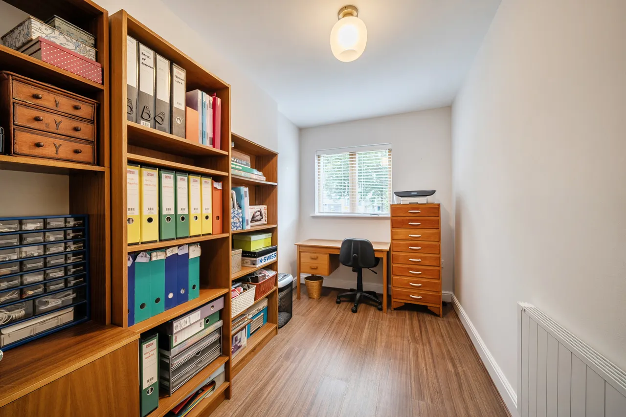 Ickenham Road, Ruislip, HA4, photo 6