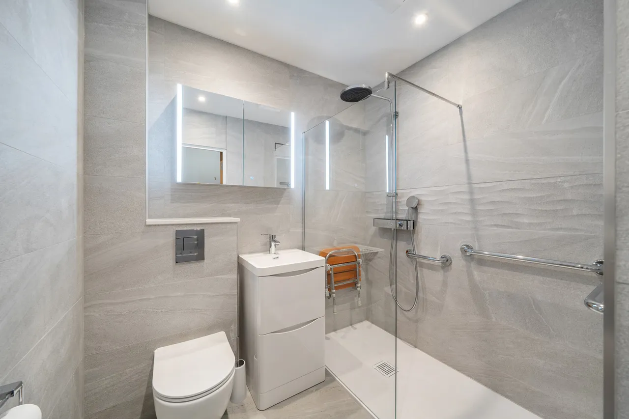 Ickenham Road, Ruislip, HA4, photo 8