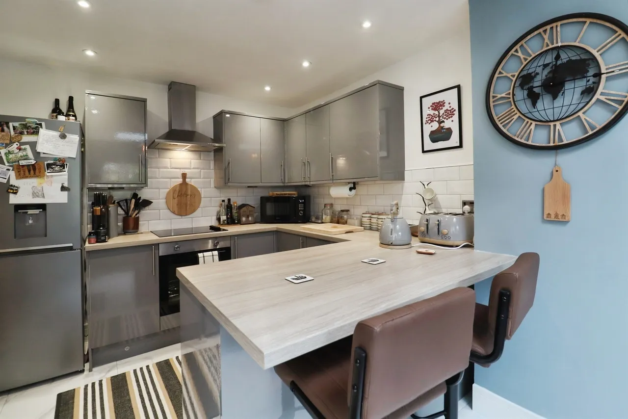 Wyndham Street, Tonypandy, CF40, photo 4