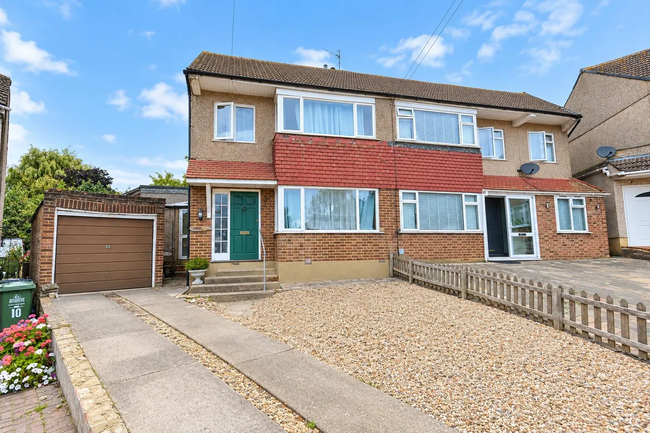 3 bed house for sale, Sheldon Close, Waltham Cross, EN7