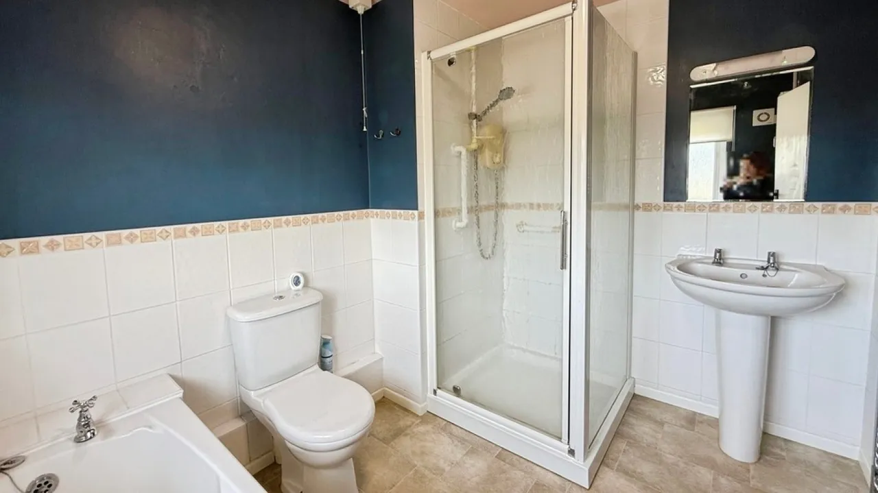 Court Orchard, Bratton, BA13, photo 11