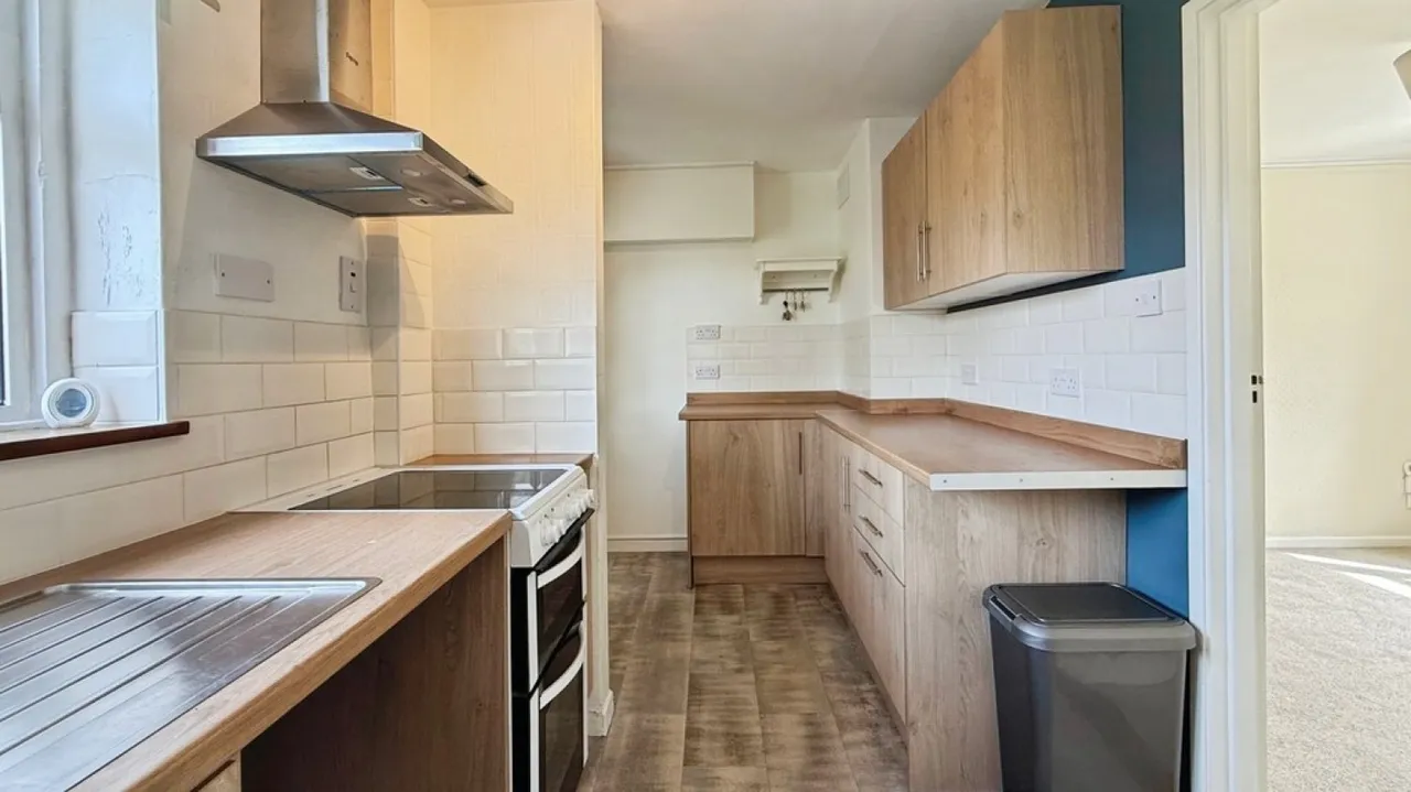 Court Orchard, Bratton, BA13, photo 3