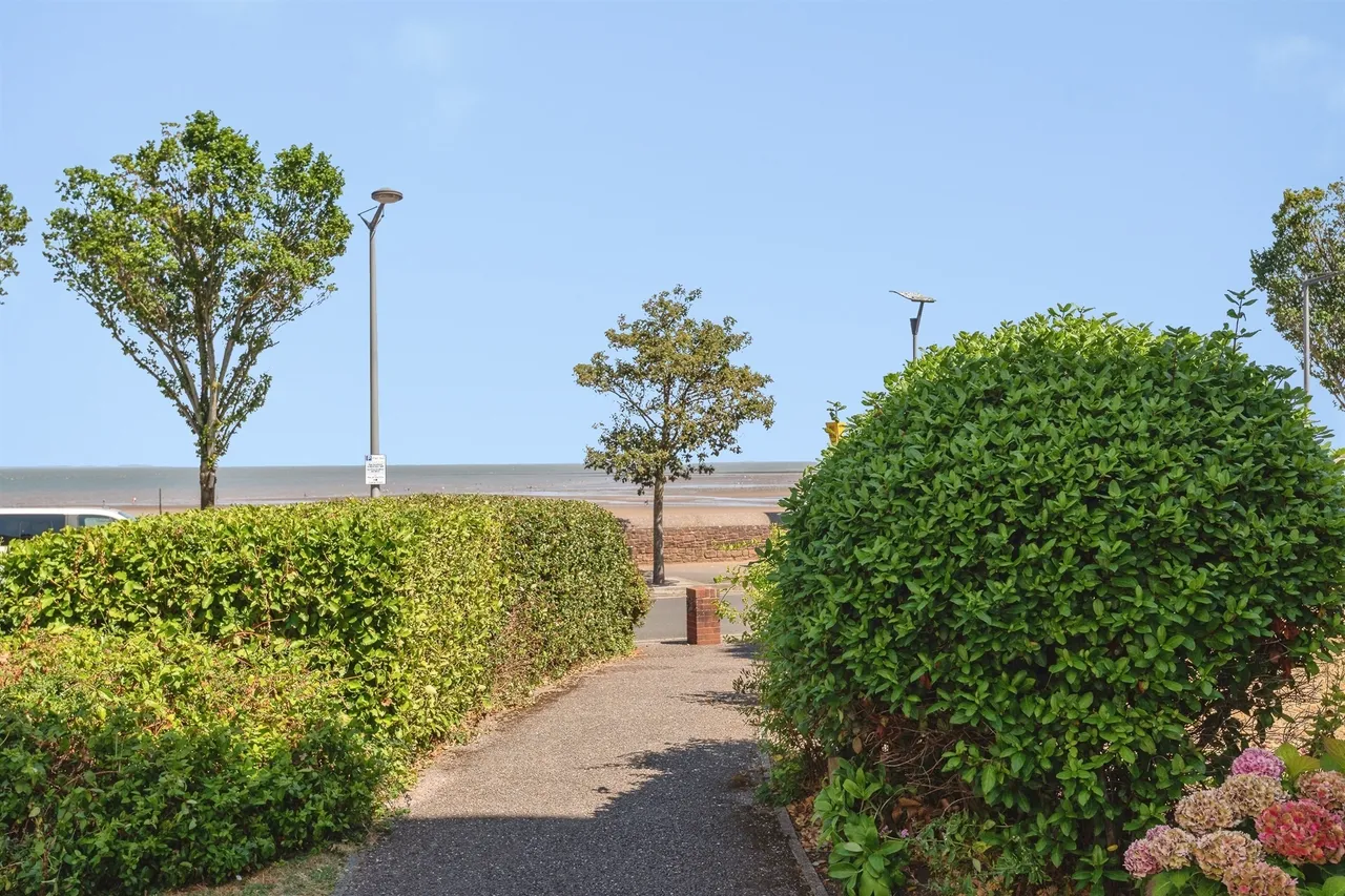 North Road, Minehead, TA24, photo 12