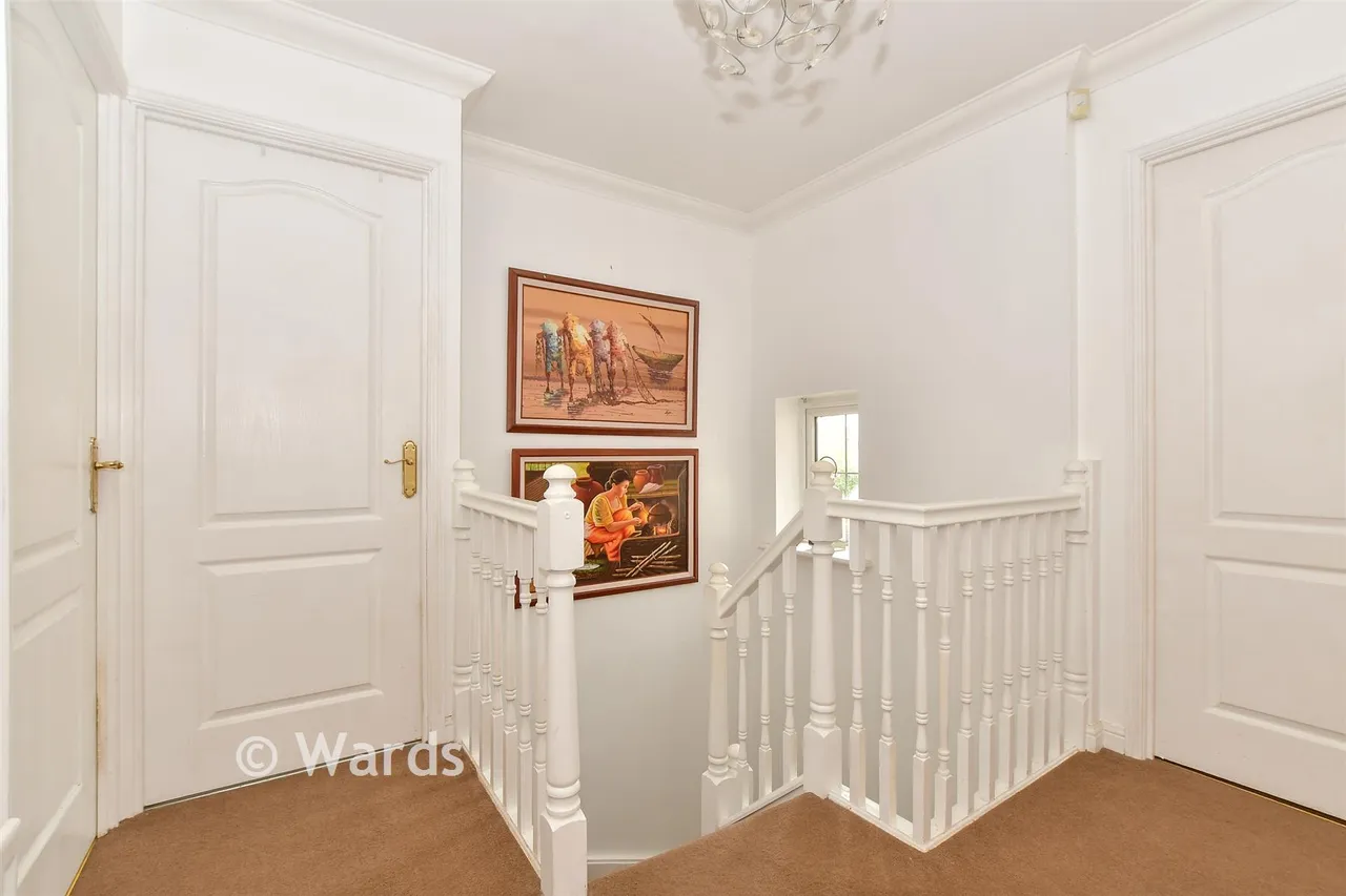 Harrow Way, Kingsnorth, TN23, photo 19