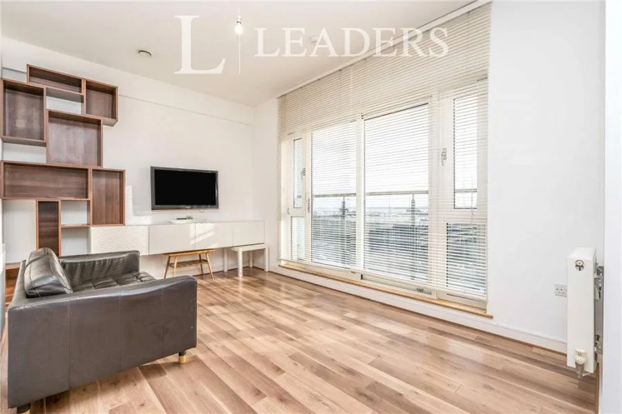 Ocean Way, Southampton, SO14, photo 2