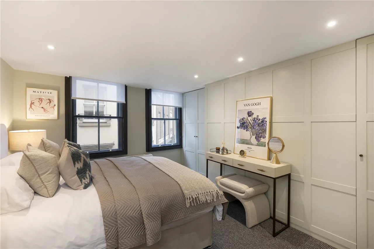 Avery Row, London, W1K, photo 4