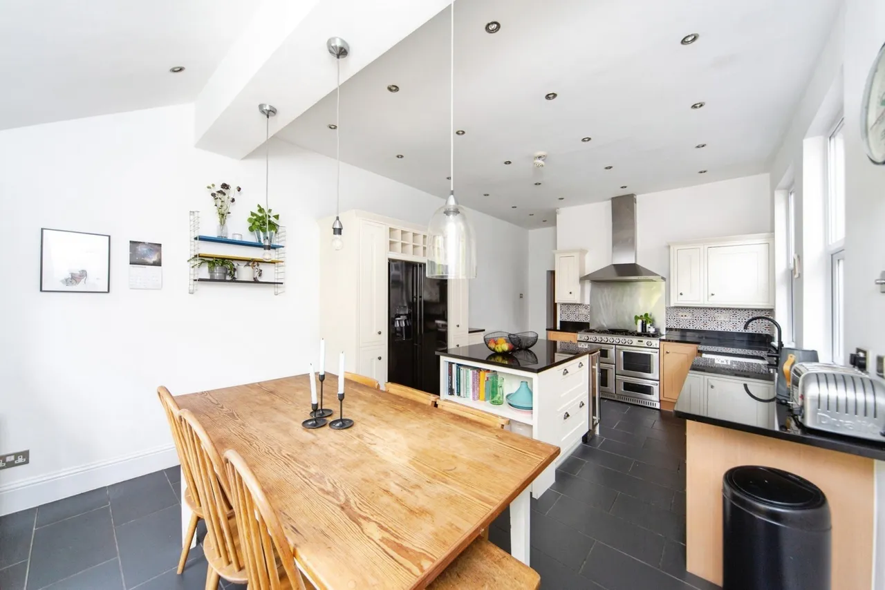 York Avenue, Crosby, L23, photo 10