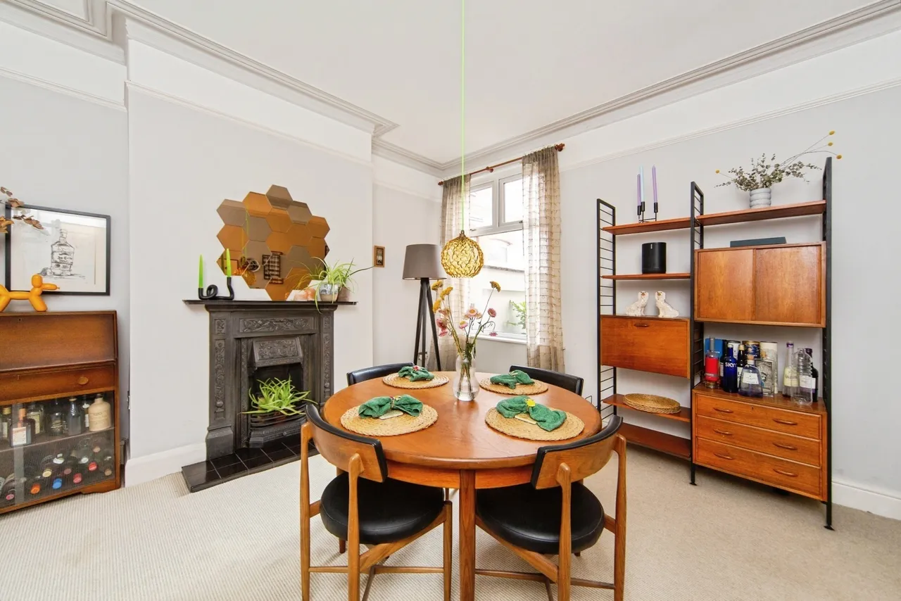 York Avenue, Crosby, L23, photo 6