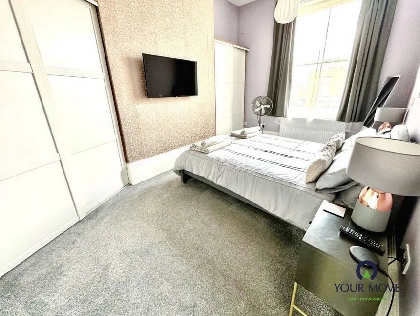 Wellington Crescent, Ramsgate, CT11, photo 5