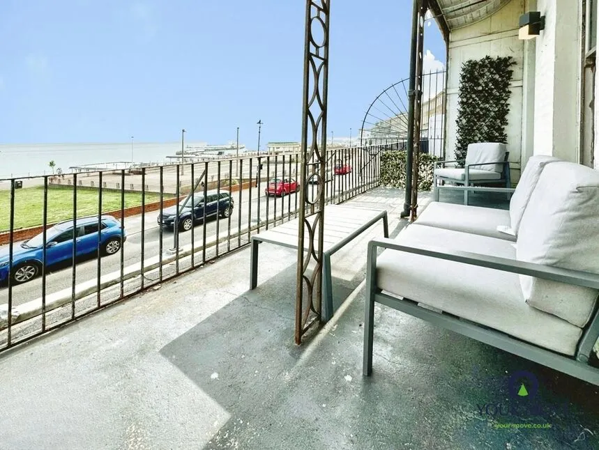 Wellington Crescent, Ramsgate, CT11, photo 4