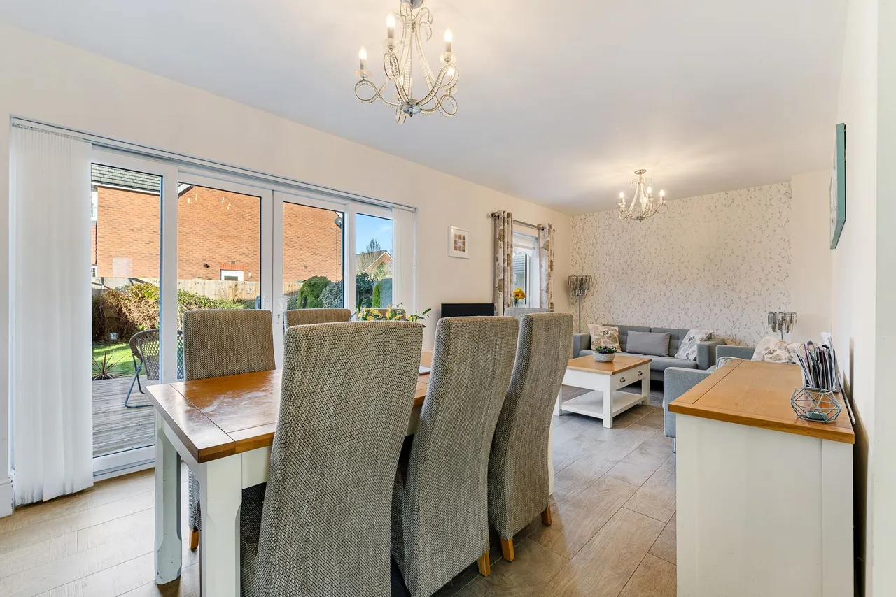 Glazebrook Lane, Widnes, WA8, photo 9