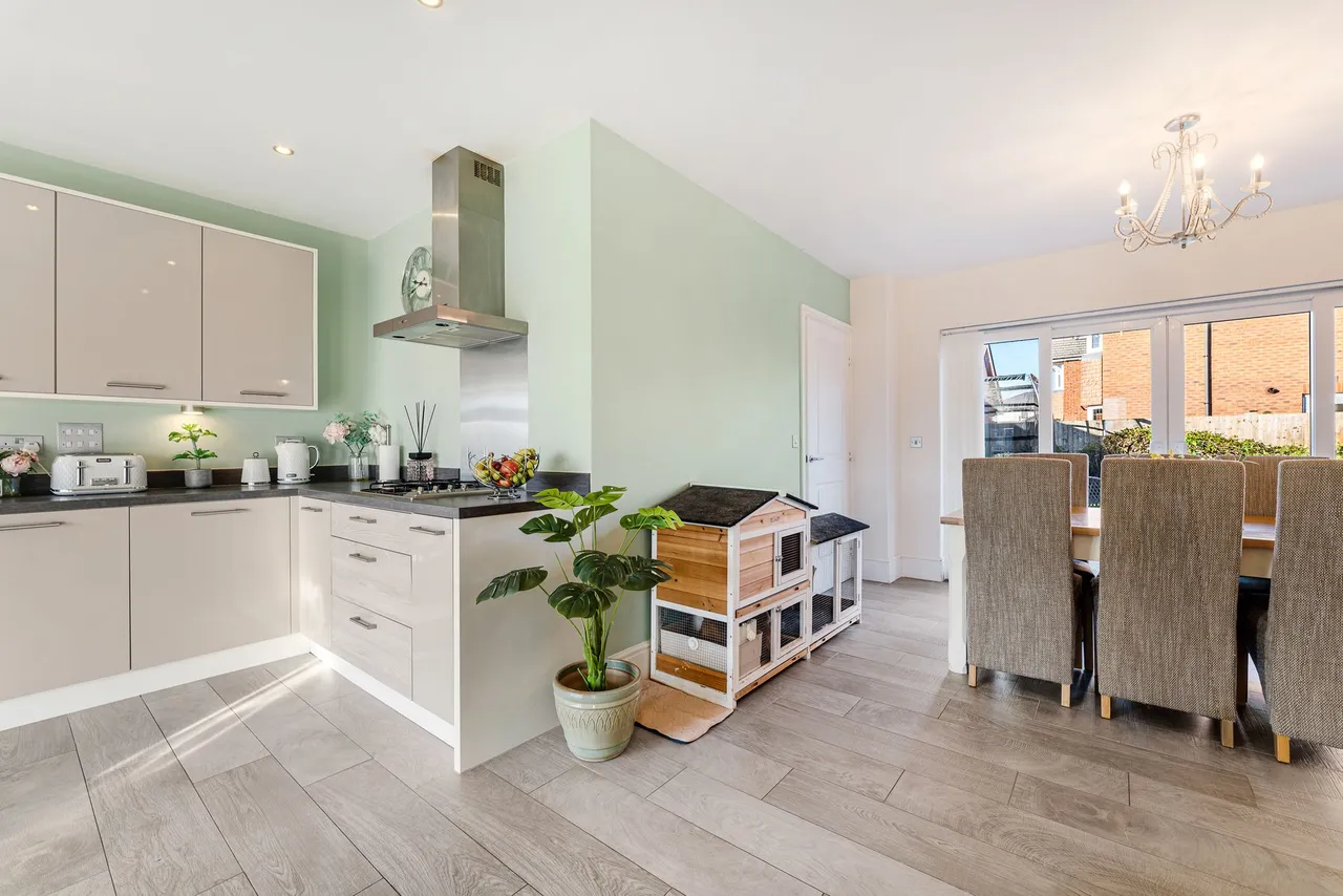 Glazebrook Lane, Widnes, WA8, photo 6